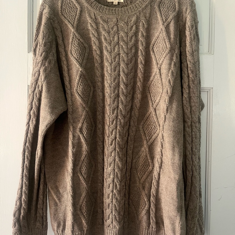 Men's Cable Knit Sweater - Camel